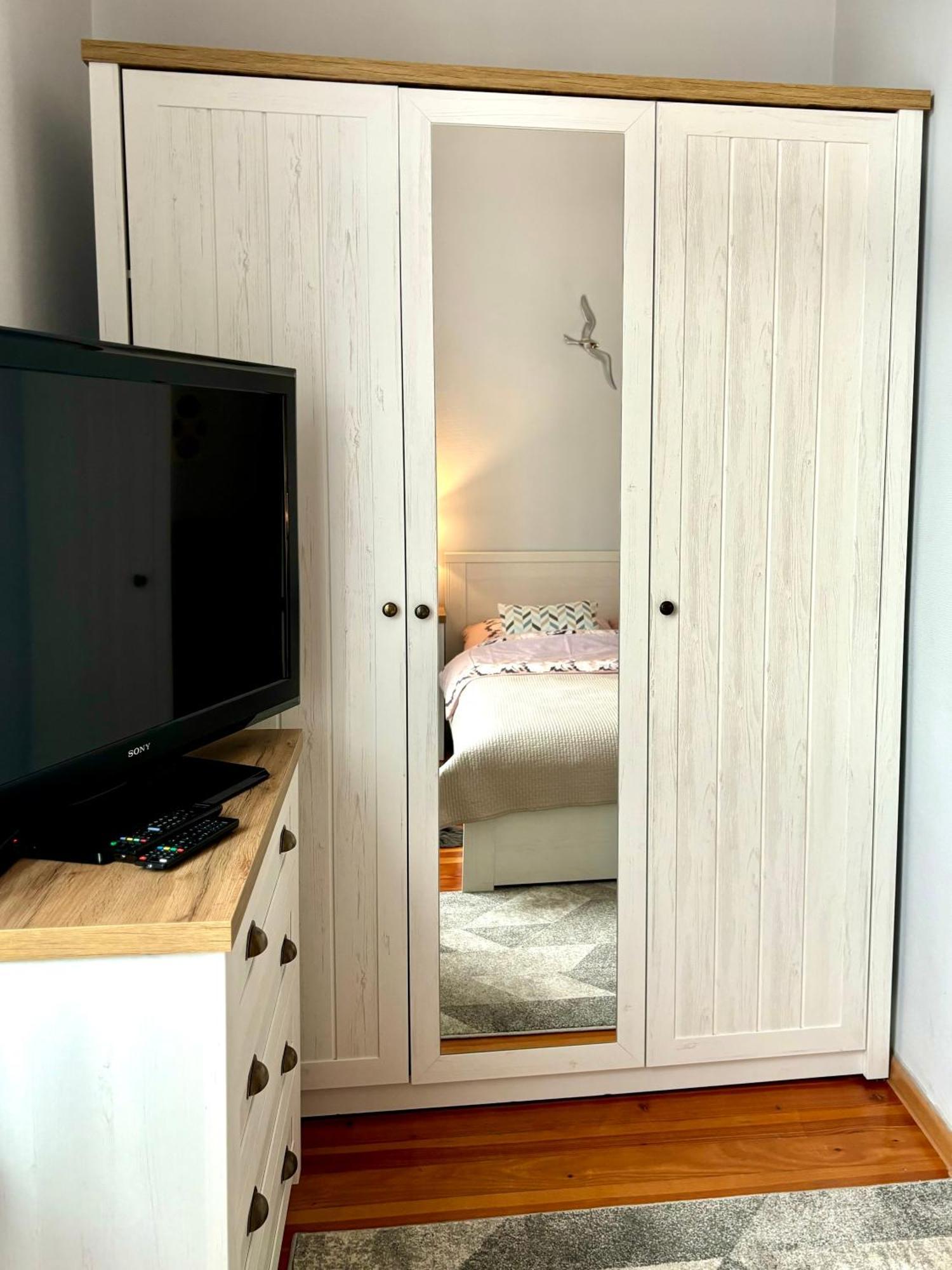 Pod Cisami Apartments Мендзиздроє Номер фото