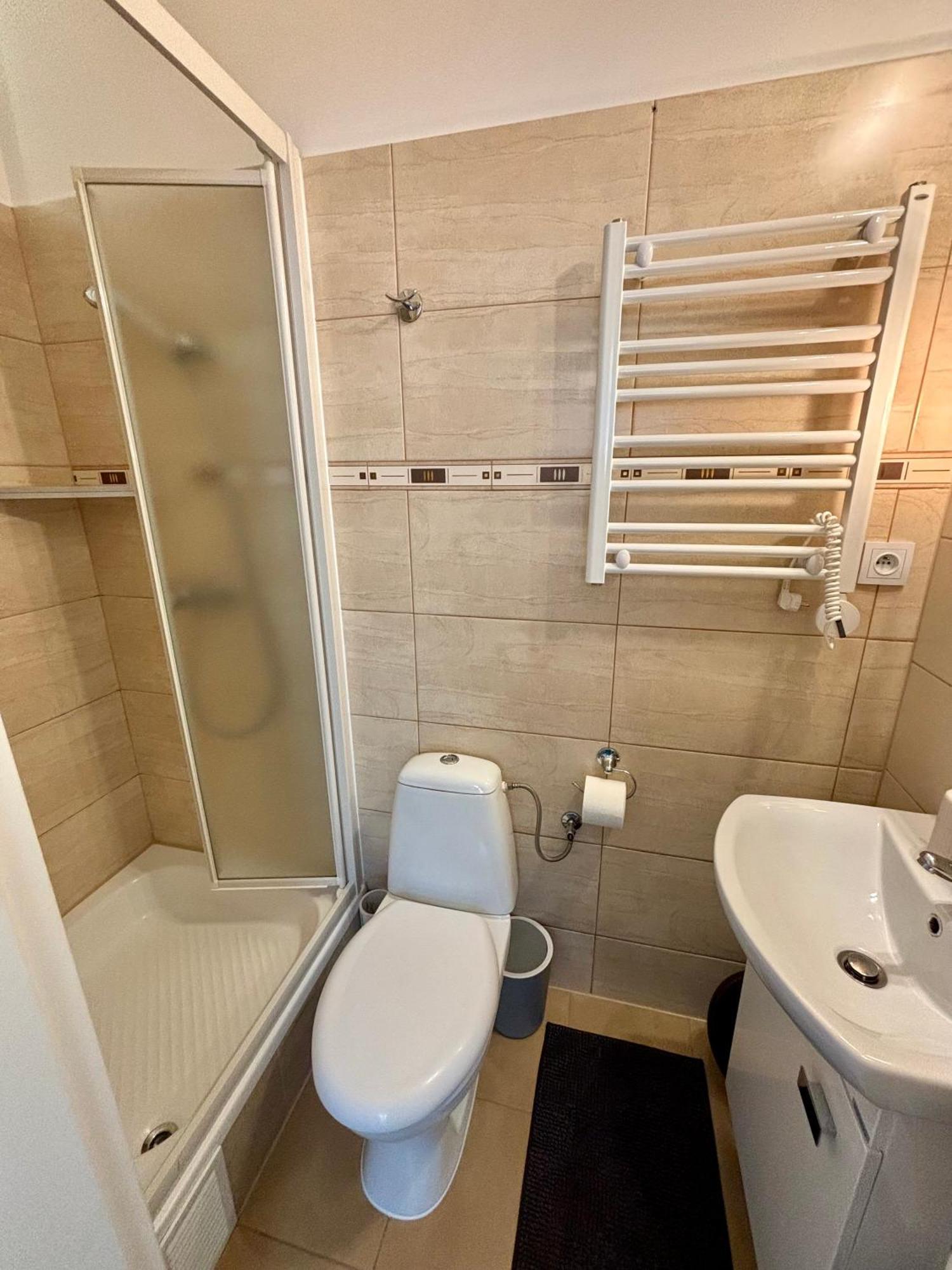 Pod Cisami Apartments Мендзиздроє Номер фото